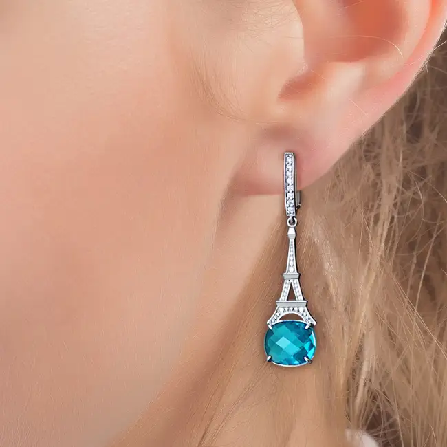 Серебряные серьги с фианитами