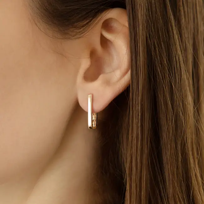 Золотые серьги