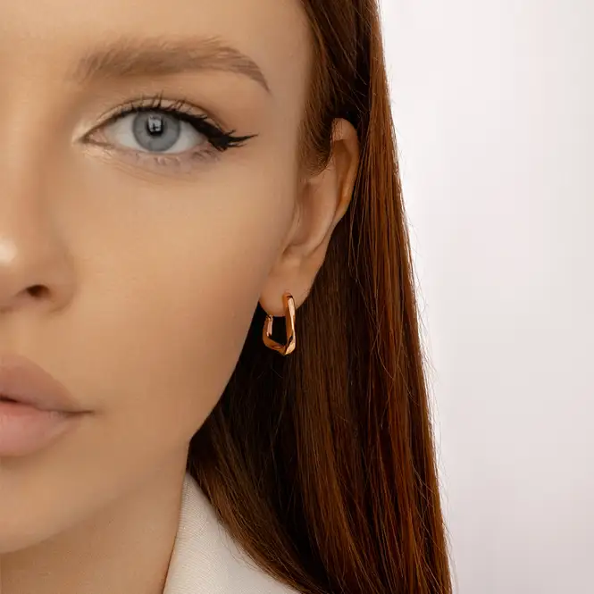 Золотые серьги