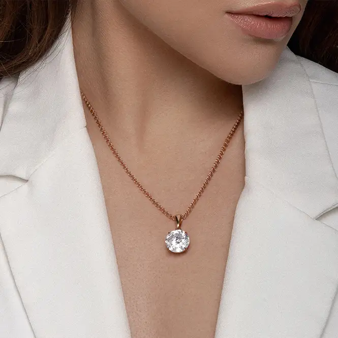 Золотой кулон с фианитом