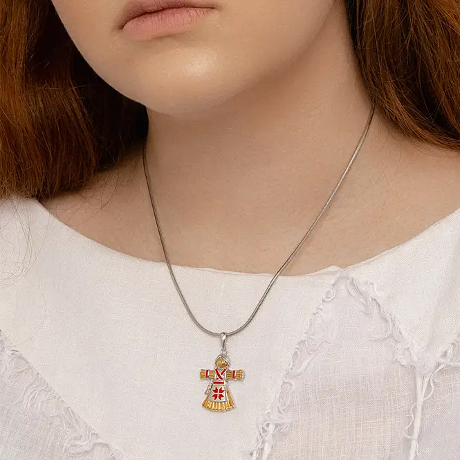 Серебряный кулон с эмалью и золочением