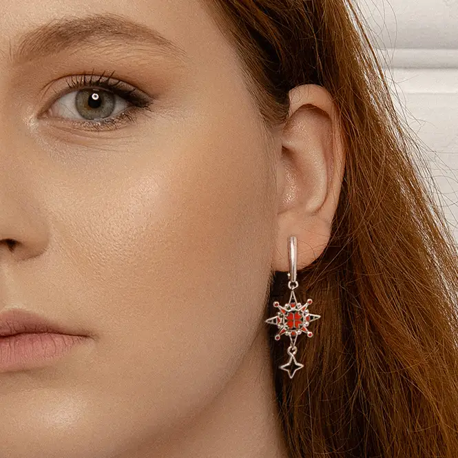 Серебряные серьги с эмалью