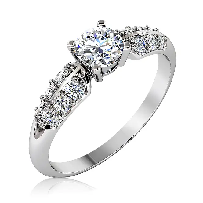 Серебряное кольцо с фианитами