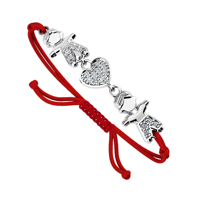 Браслет на нити с серебряными элементами