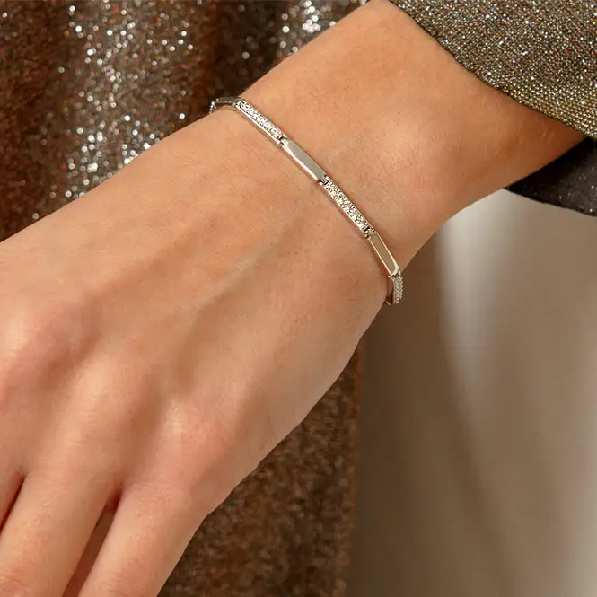 Серебряный браслет с фианитами