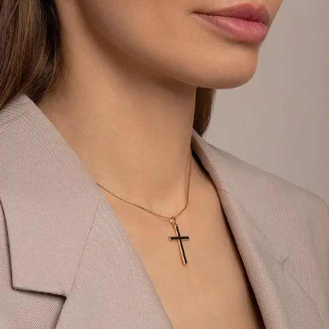 Золотой крестик с эмалью