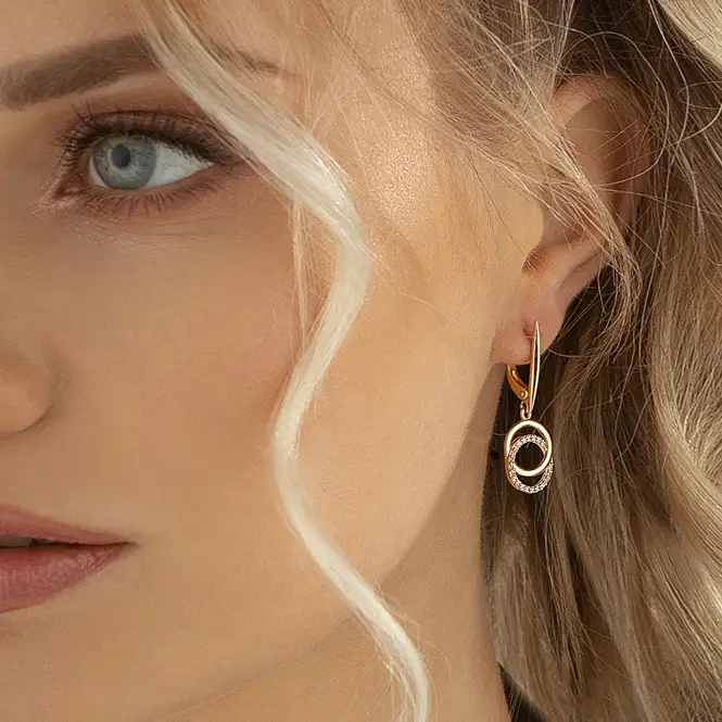 Золотые серьги с фианитами