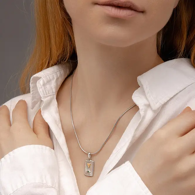 Серебряный кулон с золочением и изумрудом "Земля "
