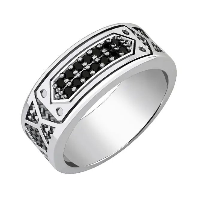 Серебряное кольцо с фианитами
