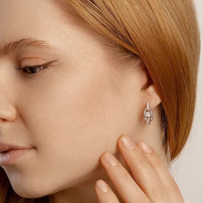 Серебряные серьги с фианитами