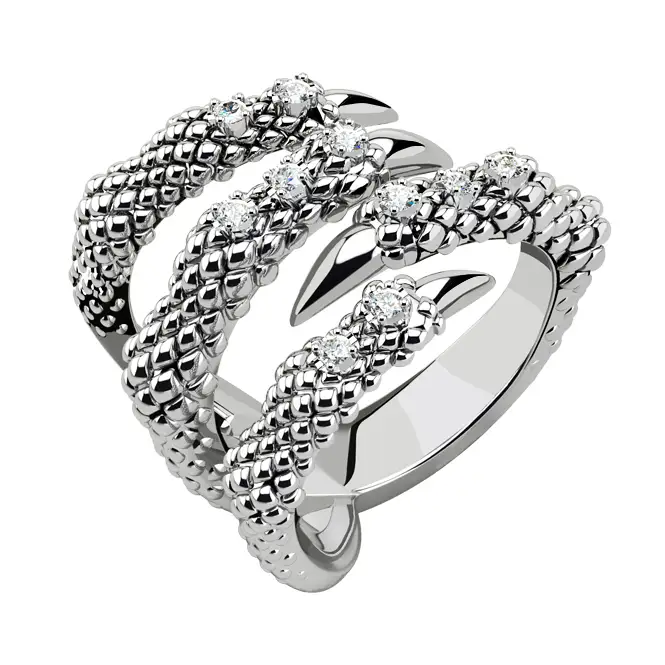 Серебряное кольцо с фианитами